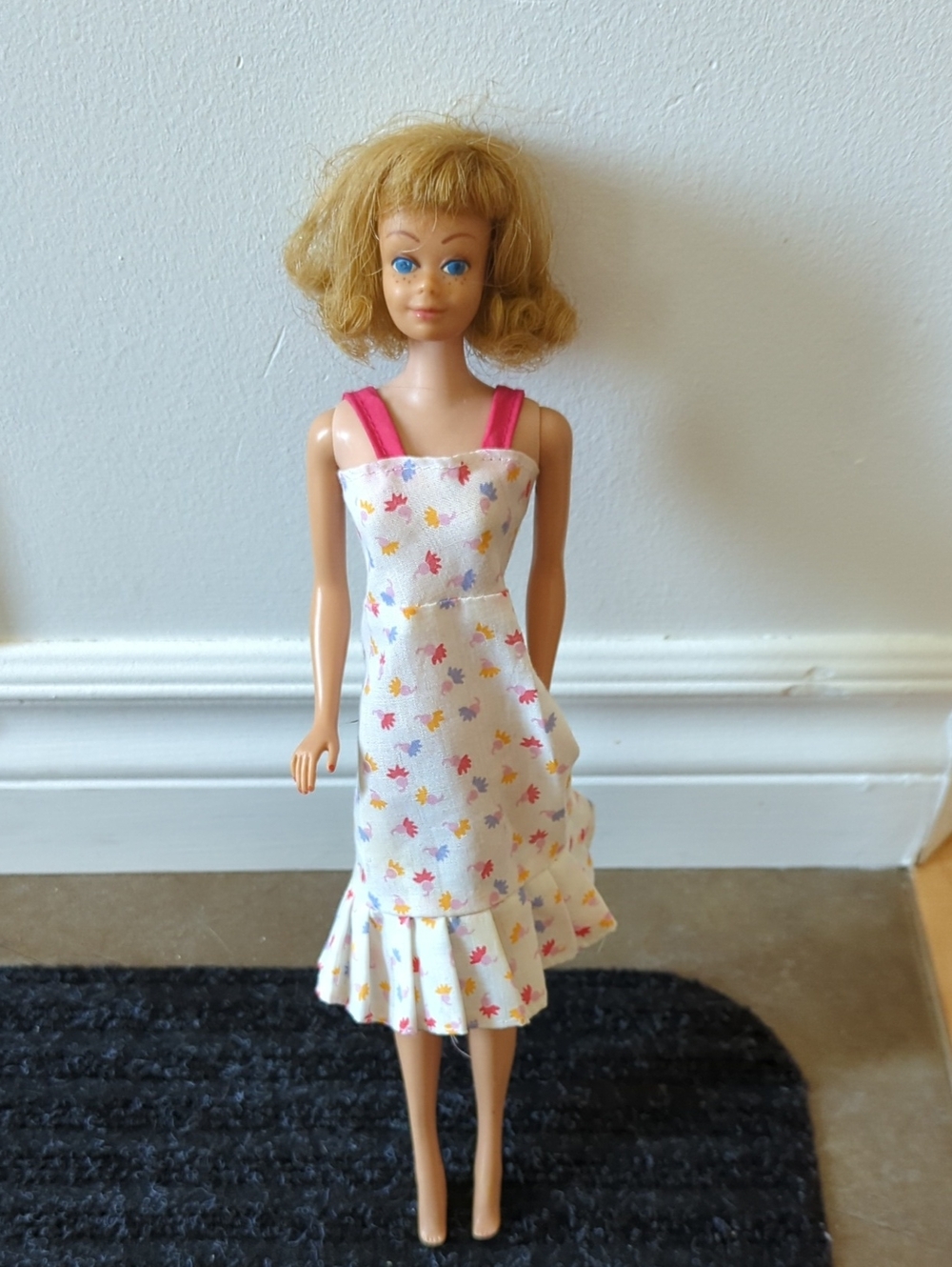 Vintage 60s Blonde Midge Doll